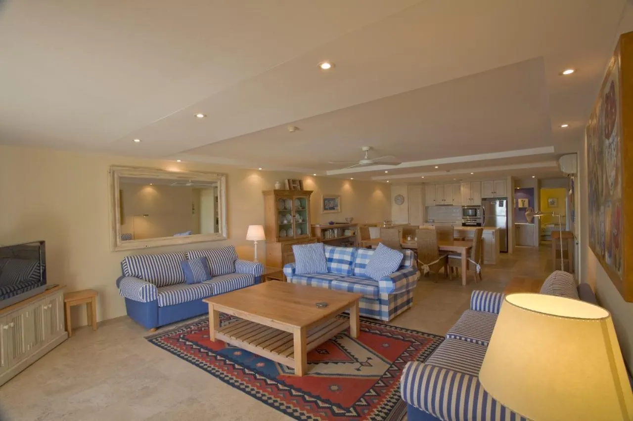 Noosa Quays Waterfront Accomodation